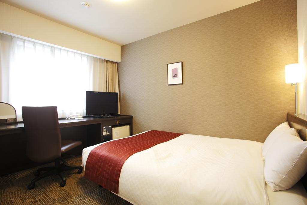 Daiwa Roynet Hotel Kanazawa Zimmer foto